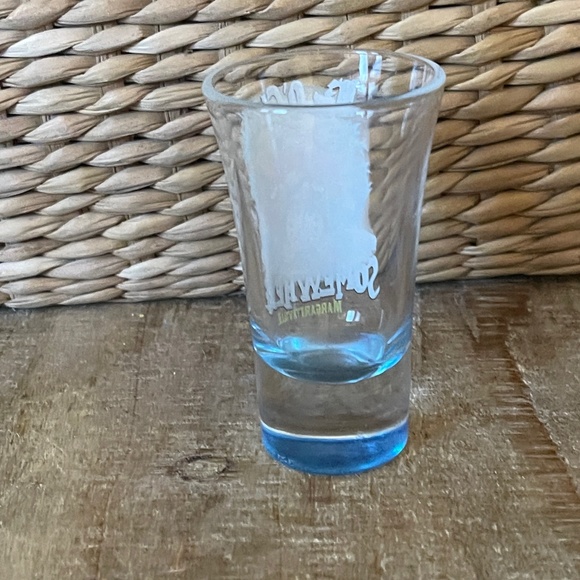 Jimmy Buffet Margaritaville "It's 5 O'Clock Somewhere" Shot Glass 3.5" T - Picture 4 of 7